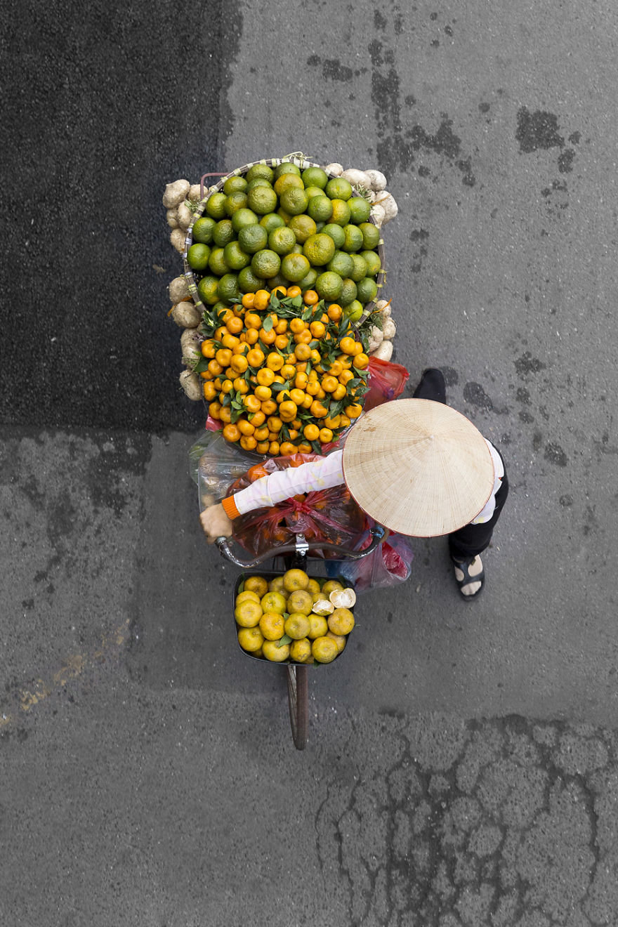 Tuyệt[-]đẹp[-]chùm[-]ảnh[-]hàng[-]rong[-]Hà[-]Nội[-]chụp[-]từ[-]trên[-]cao
